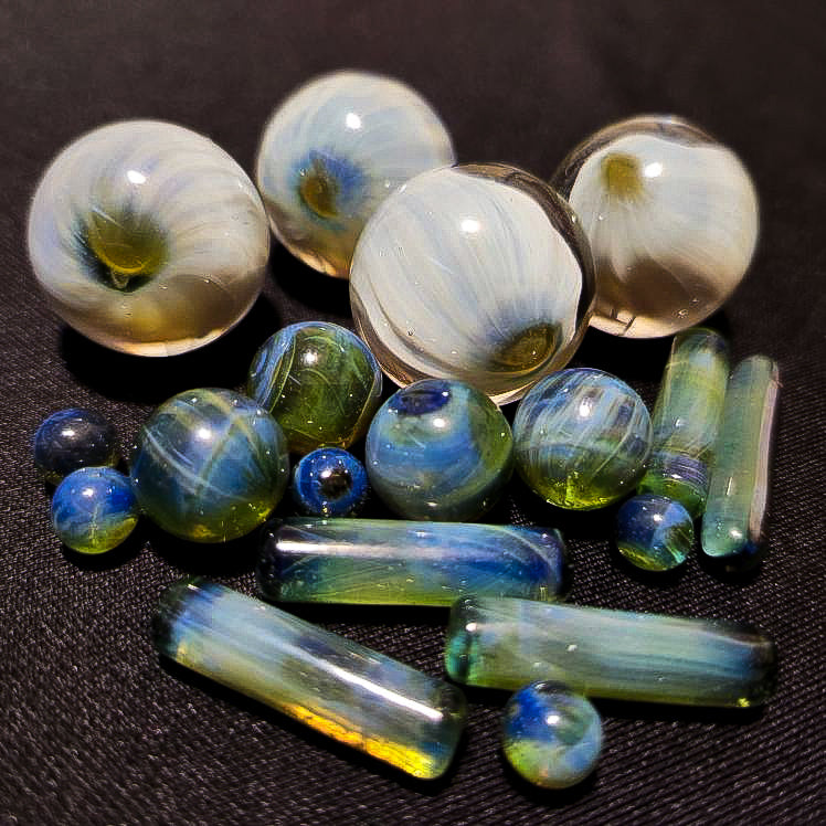 Ethereal marble/pillar/pearl Set (Guya Glass)