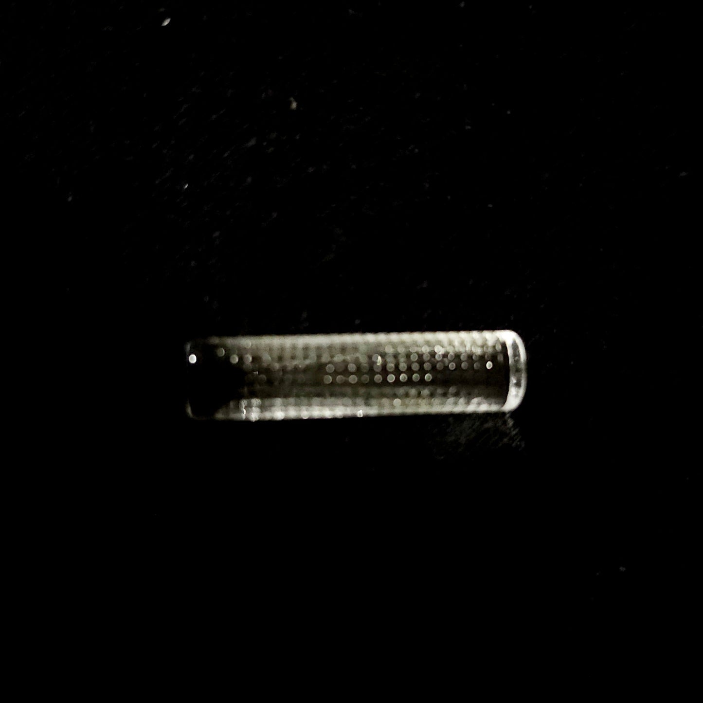 Quartz Solid Pillar - Grid 6x25mm