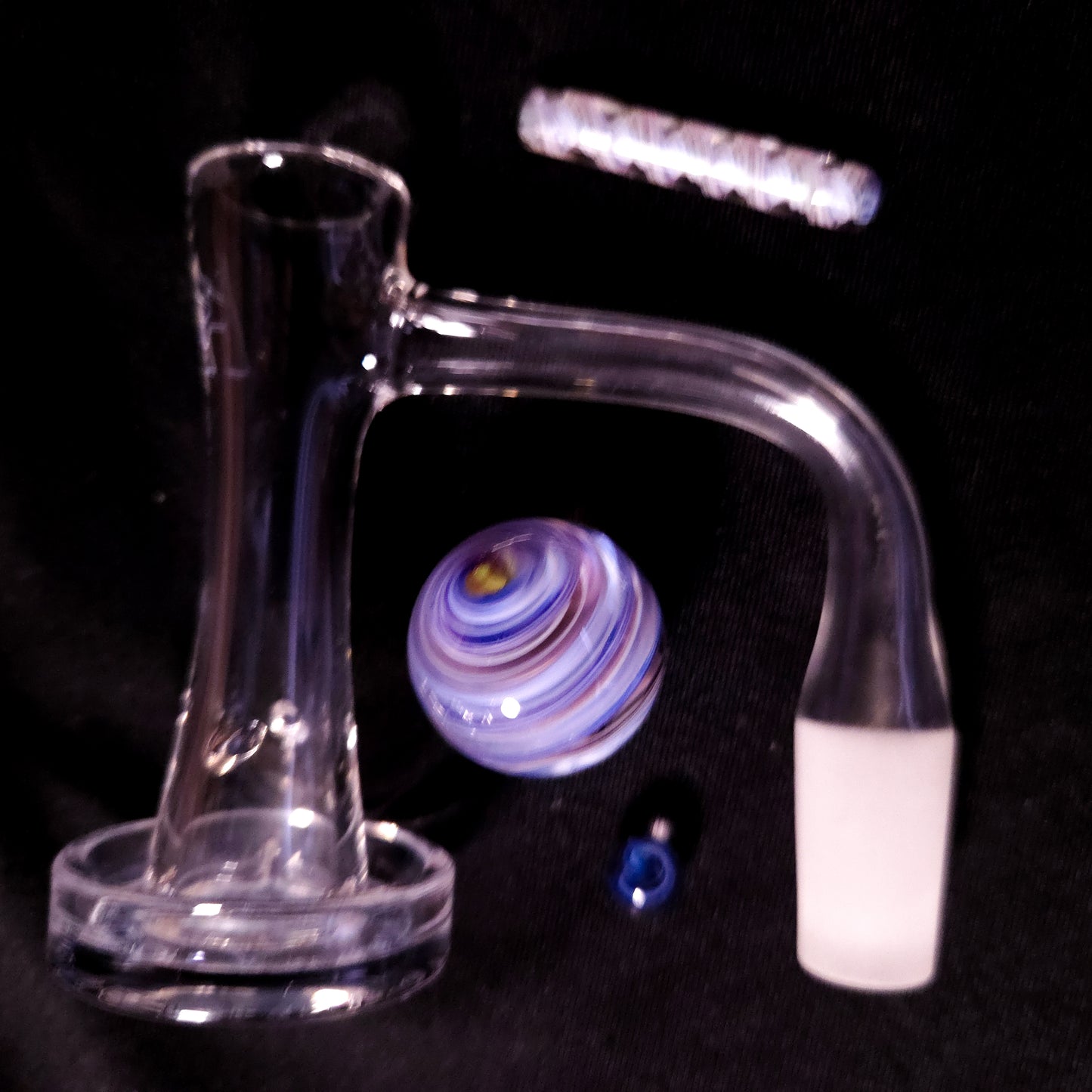 Hourglass Tower Set - DNA (Guya Glass)