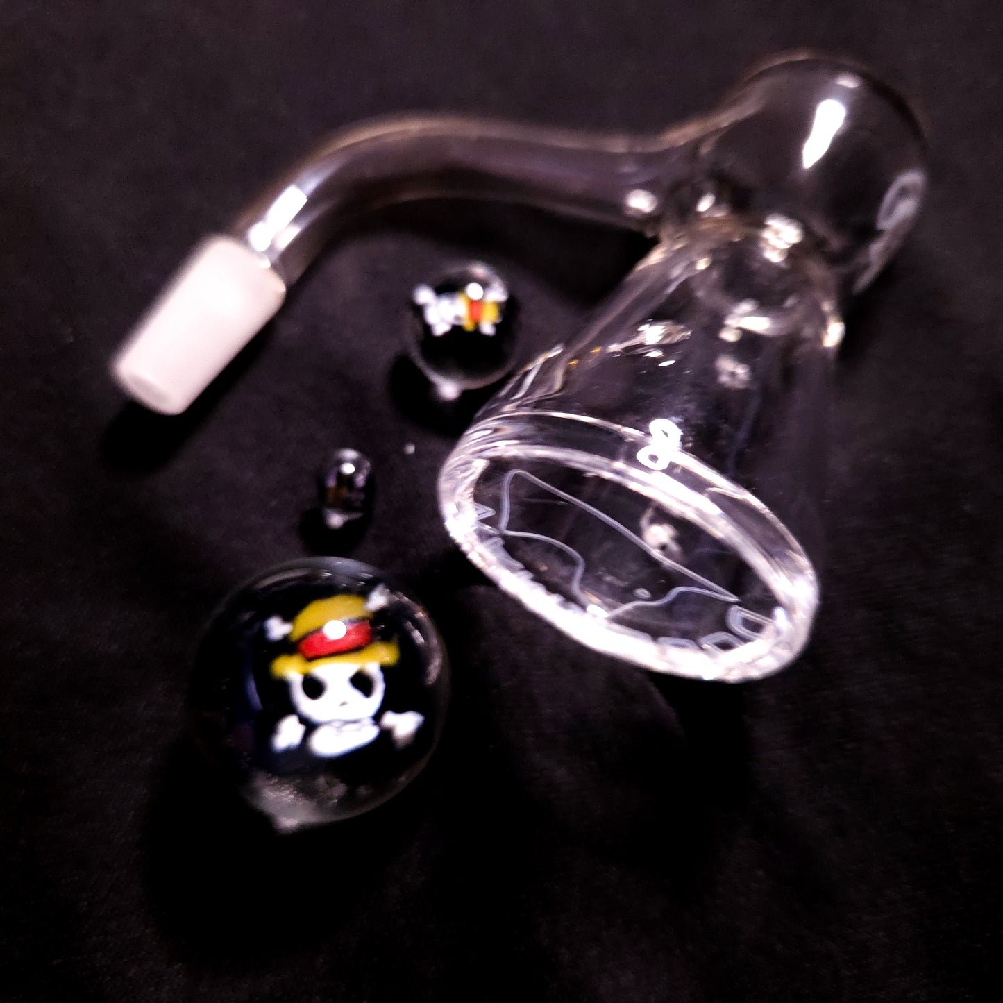The Magnus Set - Jolly Roger (Guya Glass)