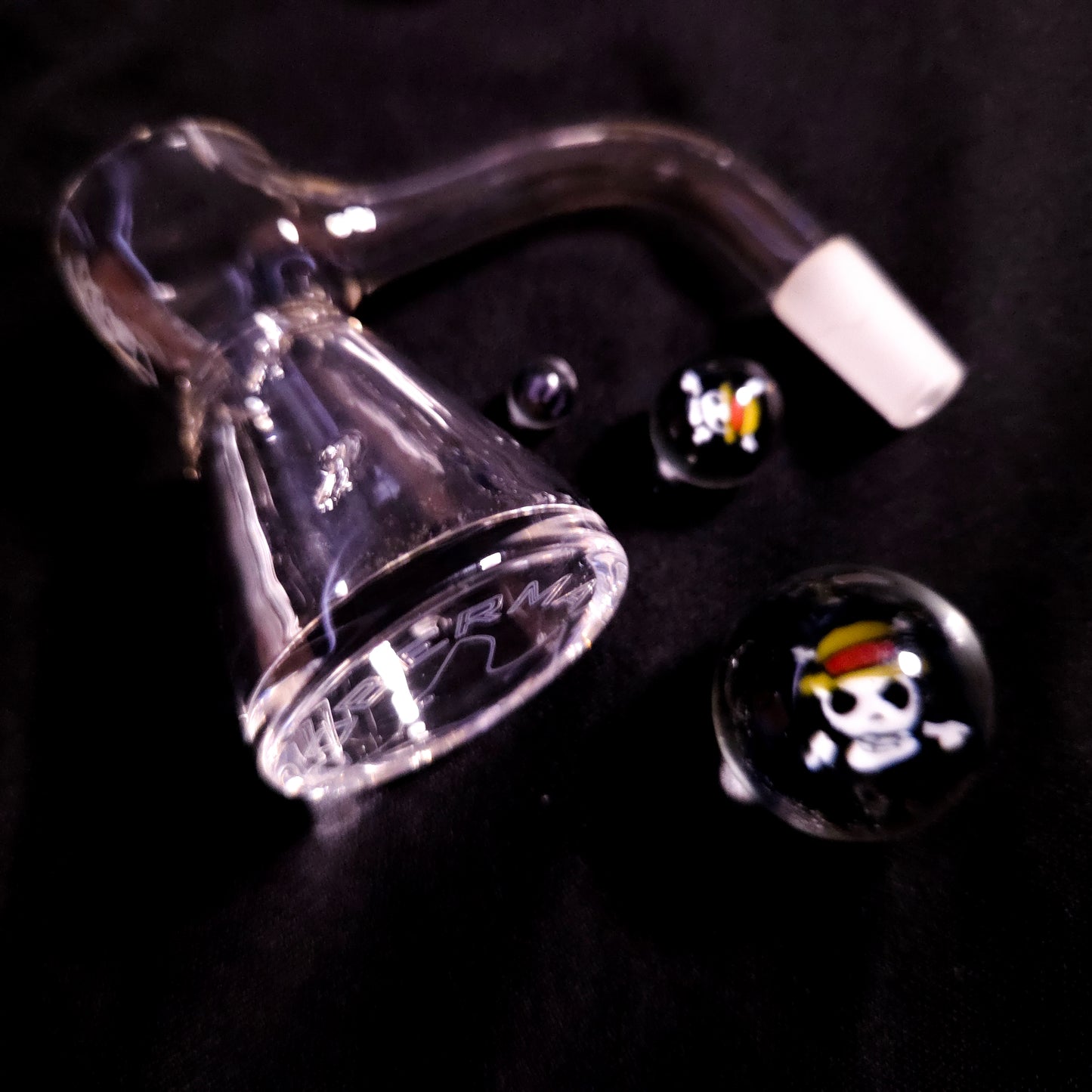 The Magnus Set - Jolly Roger (Guya Glass)